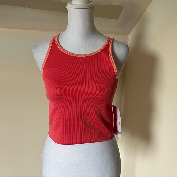 Athleta Pink Aurora High Neck Crop Tank size Medium NWT - Picture 2 of 7